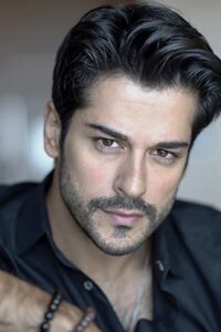 L'acteur turc Burak-Özçivit